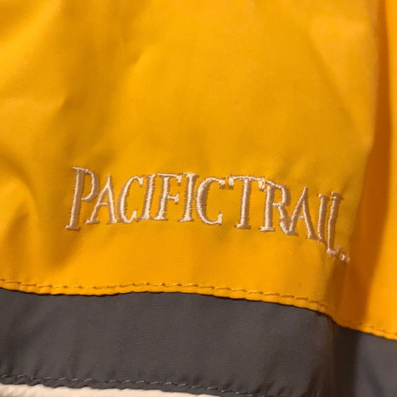 Boy’s hooded windbreaker 5 6 reversible jacket zip up yellow nylon gray fleece - Picture 4 of 6